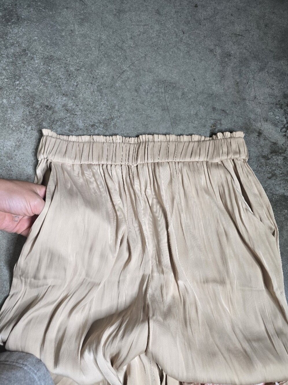 Z SUPPLY fab'rik Estate Lux Sheen Pants Taupe Large